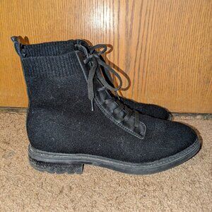 SOFFT Landee Black Knit Combat Moto Boots Womens Size 9.5 Lace Up Ankle Stretch